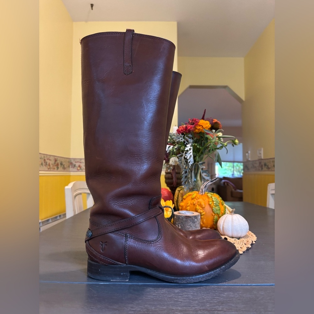 FRYE Women's Lindsay Plate Knee-High Boot